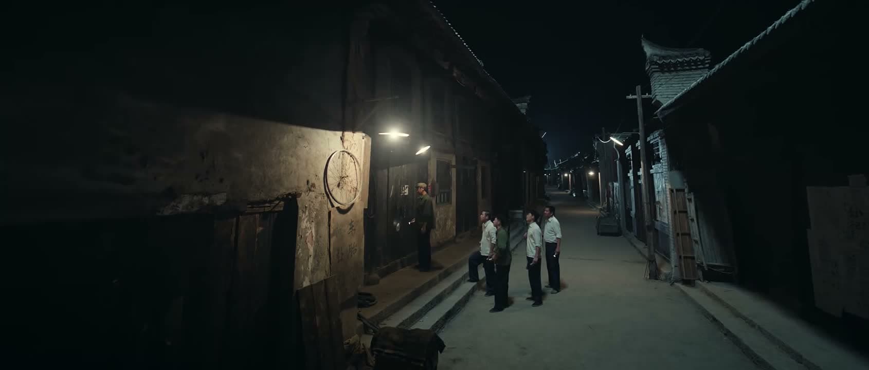 谁呀 民兵 开门