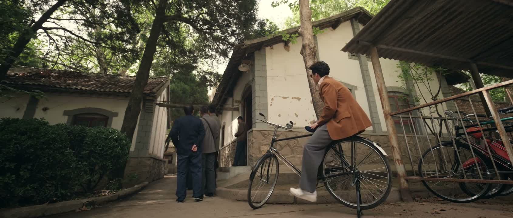 钱一领全给媳妇