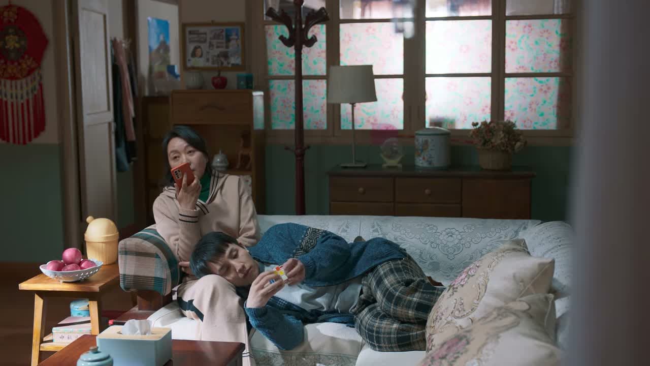 你帮妈打听打听