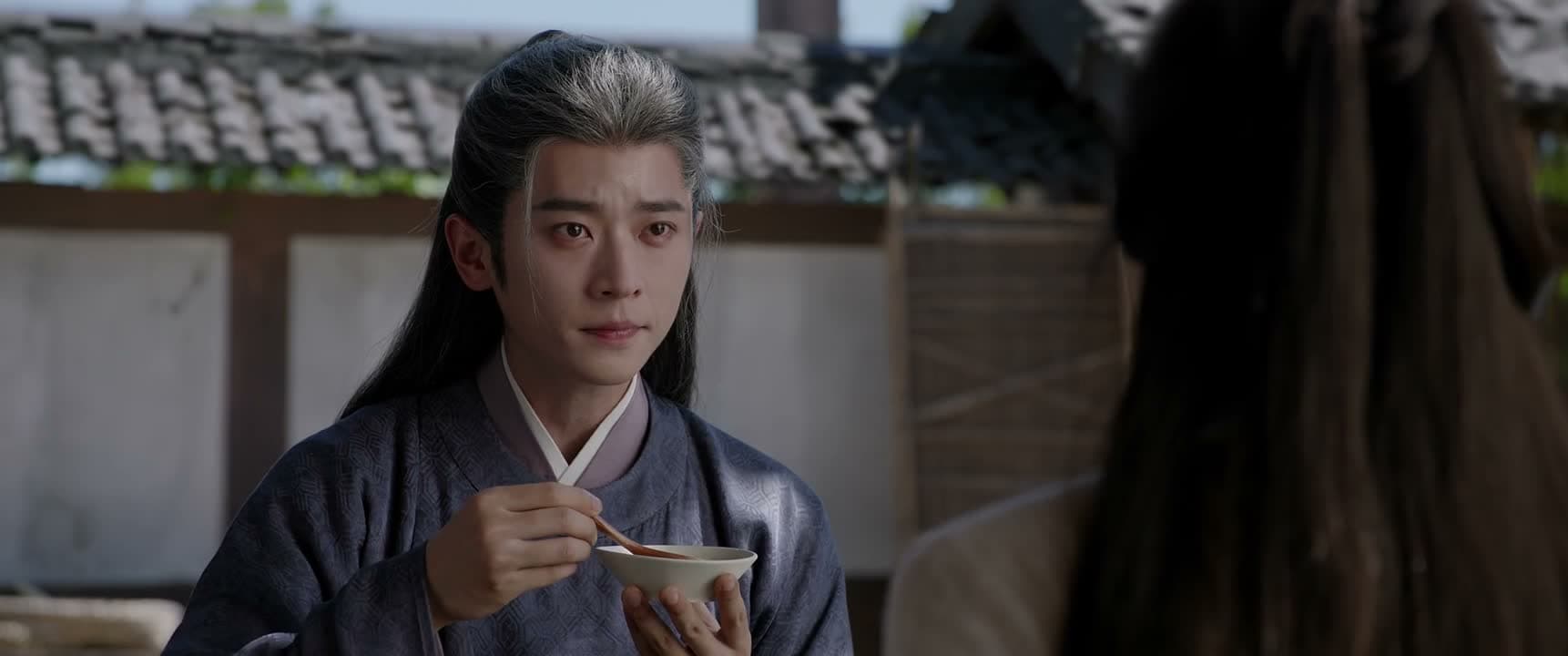 你头发怎么白了
