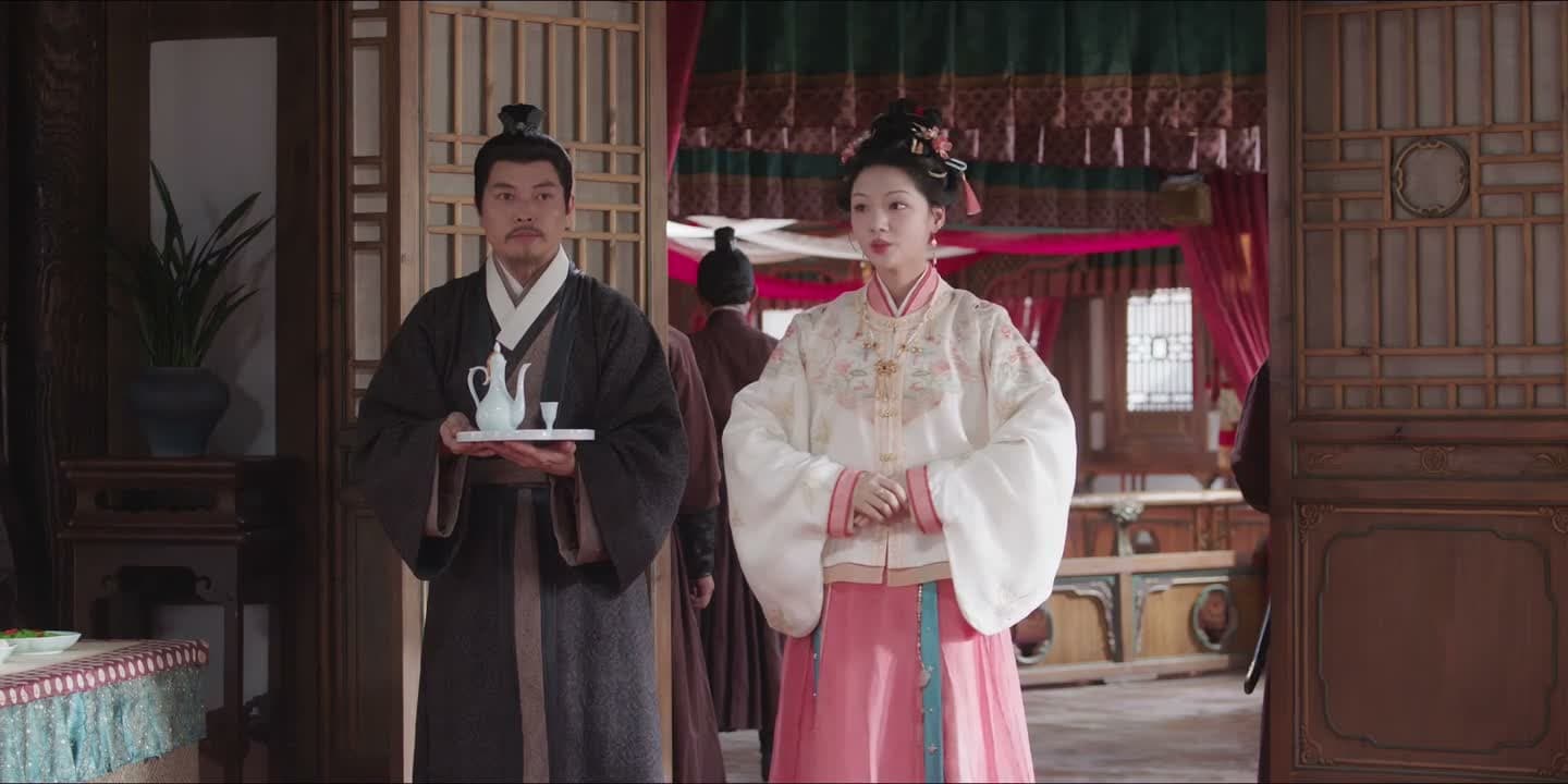 民女先行告退一步