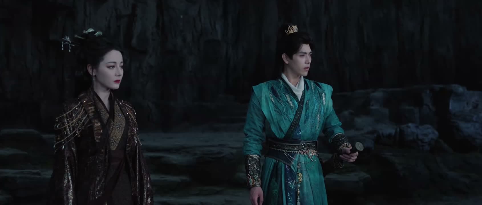 敢问兄台尊姓大名